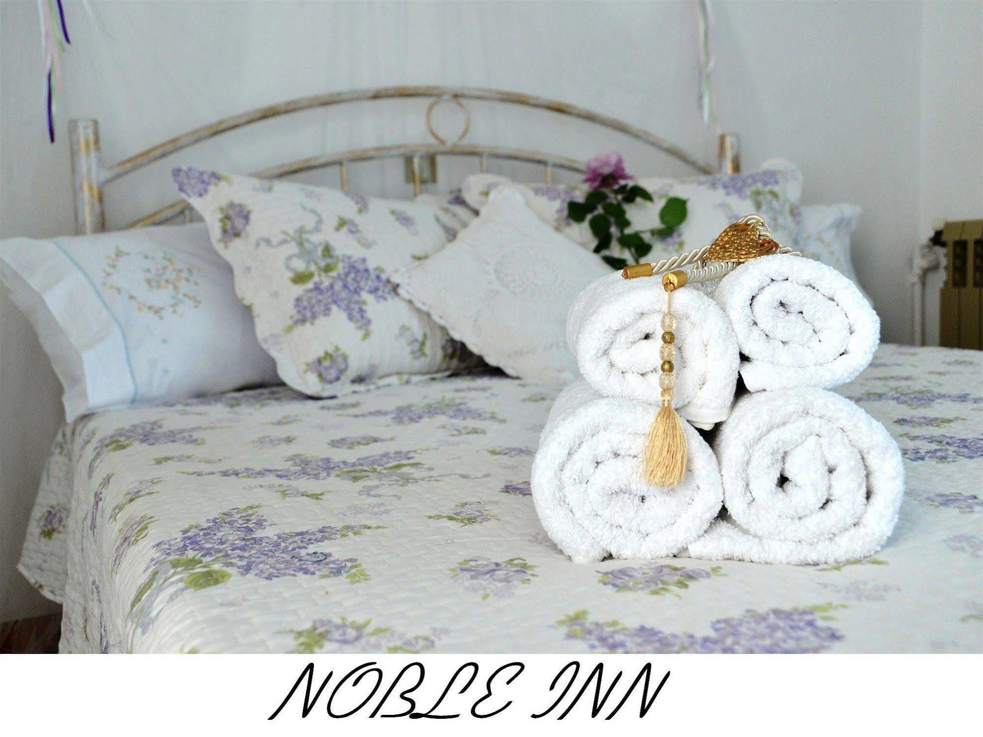 Noble Inn ลูตรากี ภายนอก รูปภาพ
